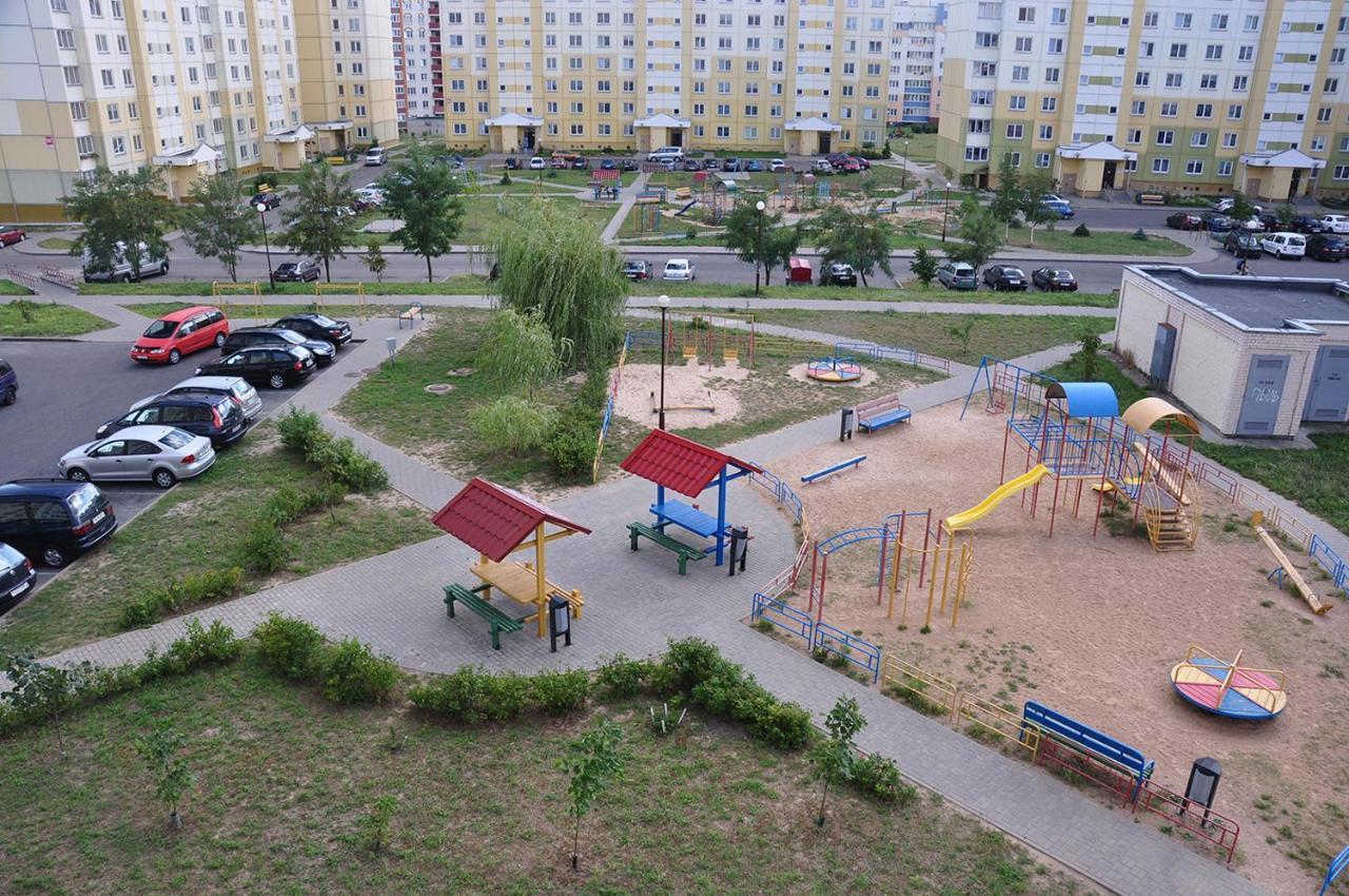 Comfort Apartments - Bright Family Suite Grodno Exteriör bild