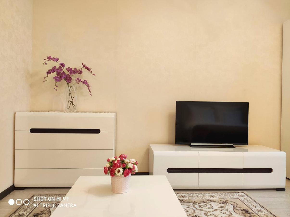 Comfort Apartments - Bright Family Suite Grodno Exteriör bild